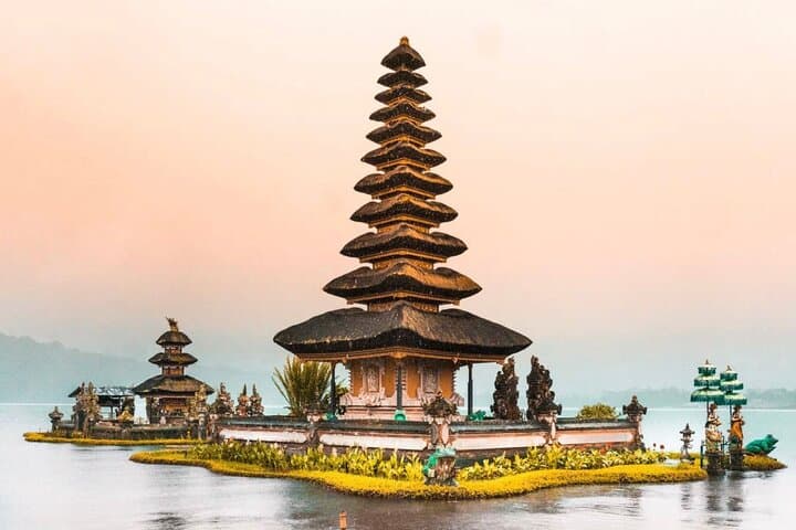 Northern Bali Private Day Trip: Tanah Lot, Jatiluwih & Ulun Danu photo 4