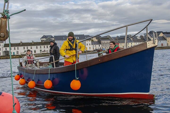 Galway Bay Boat Cruise with a Local Fisherman — 1-Hour Galway City Cruise photo 3
