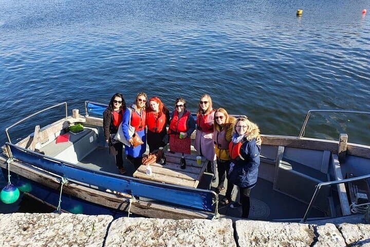 Galway Bay Boat Cruise with a Local Fisherman — 1-Hour Galway City Cruise photo 5