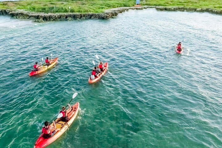Paddle to the Mokulua Islands: Guided Kayak Tour From Kailua Beach photo 4