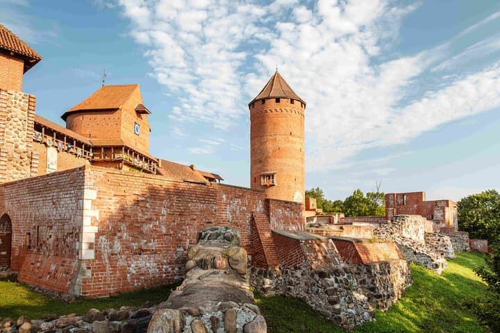 Riga to Sigulda and Cesis Medieval Castles Day Tour