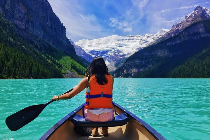 Full-Day Canadian Rockies Lakes Tour: Moraine Lake, Lake Louise & Emerald Lake