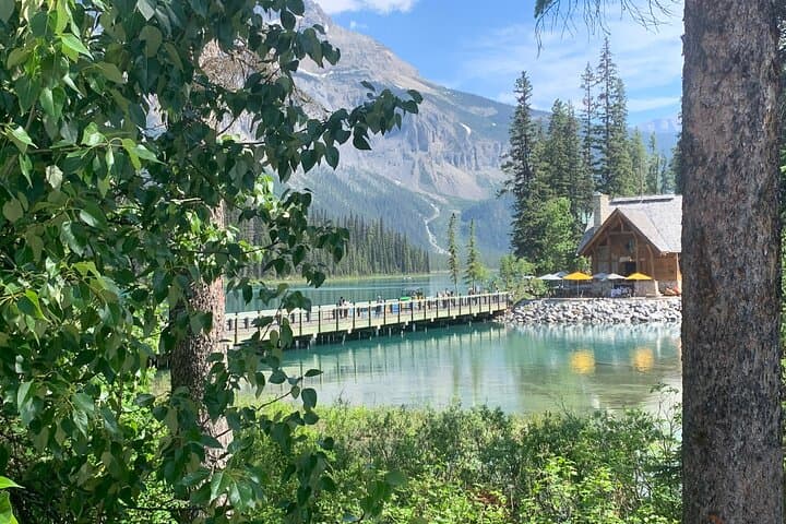 Full-Day Canadian Rockies Lakes Tour: Moraine Lake, Lake Louise & Emerald Lake photo 6