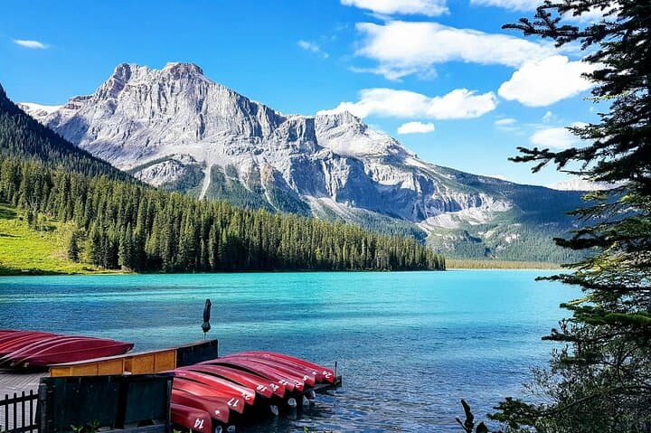 Full-Day Canadian Rockies Lakes Tour: Moraine Lake, Lake Louise & Emerald Lake photo 4
