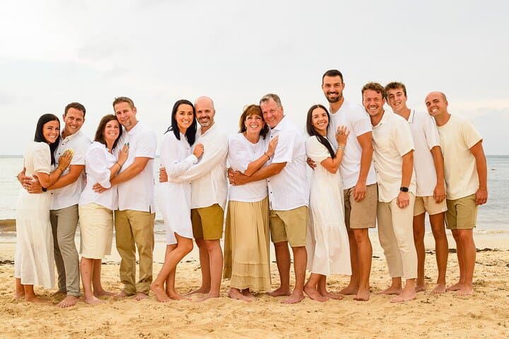 Daytona Beach Professional Photo Shoot: Hire a Photographer for Beach Portraits photo 2
