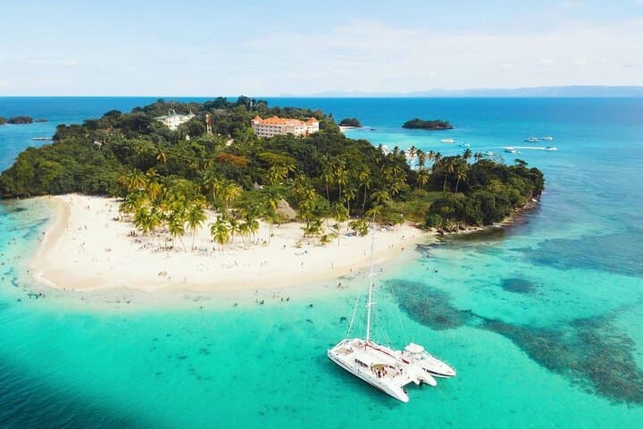 Samaná Whales, Salto el Limón & Cayo Levantado — Full-Day Adventure from Punta Cana photo 2