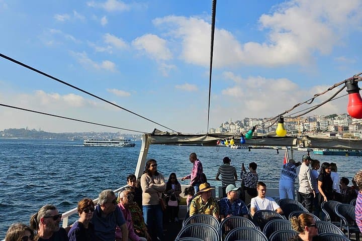 Morning Bosphorus Cruise with Asian-Side Stop — 3-Hour Istanbul Boat Tour photo 2