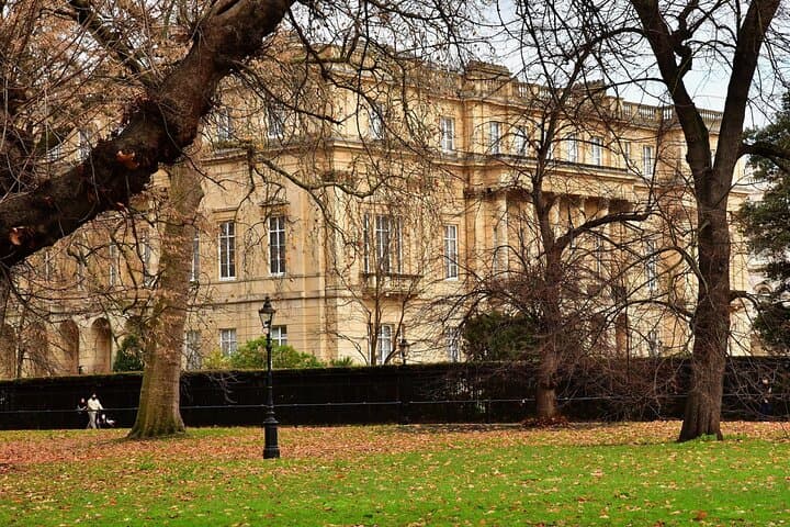 Royal Walking Tour from Hyde Park to Buckingham Palace — Guided London History Walk photo 2