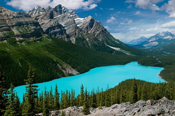 Icefields Parkway Private Day Tour: Athabasca Glacier & Columbia Icefield Skywalk photo 2