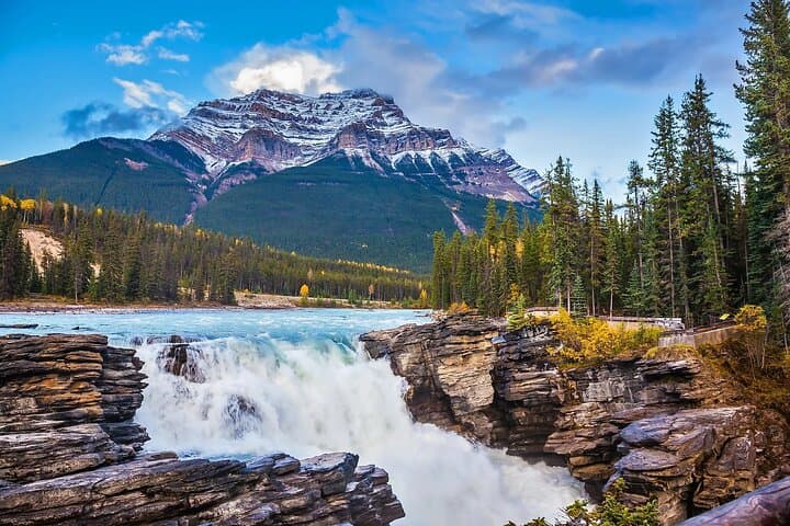 Icefields Parkway Private Day Tour: Athabasca Glacier & Columbia Icefield Skywalk photo 6