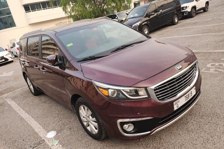 Full-Day Chauffeur Service in Abu Dhabi — Private Vehicle Tour & Custom Itinerary photo 2