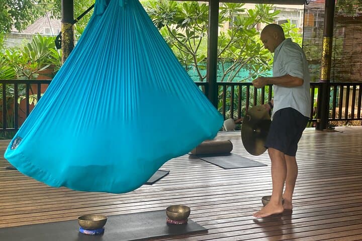 Hammock Sound Healing on Nusa Lembongan: 1-Hour Open-Air Gong Float photo 3