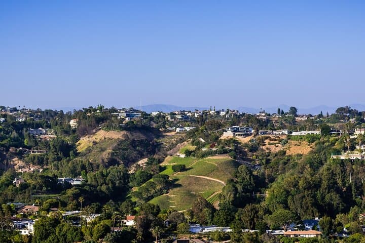Los Angeles Iconic Tour: Celebrity Homes, Filming Locations, Walk of Fame & Santa Monica photo 4