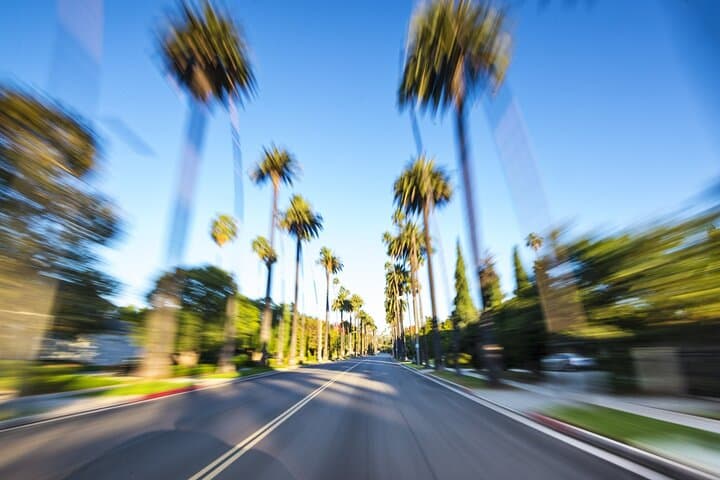 Los Angeles Iconic Tour: Celebrity Homes, Filming Locations, Walk of Fame & Santa Monica photo 5
