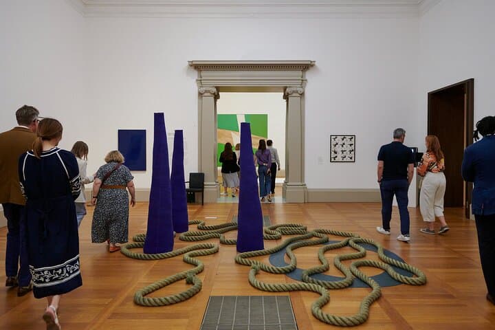 Tate Britain Discovery Tour: 1-Hour Guided Highlights of British Art photo 3