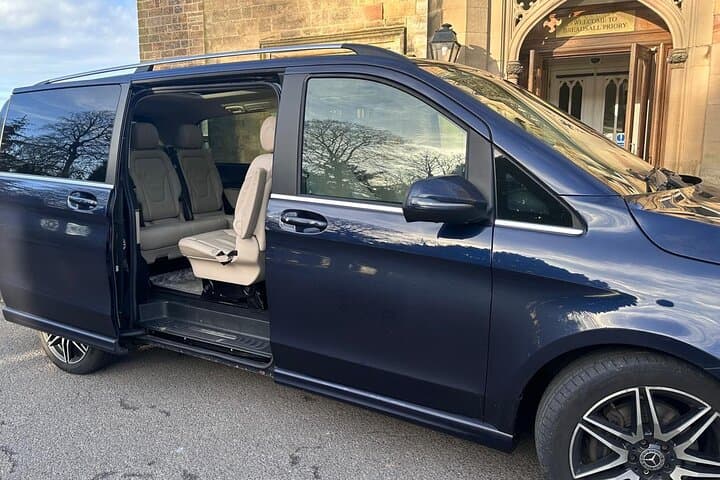 Southampton to London Private Transfer — Fixed-Price Door-to-Door Service photo 2