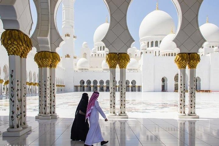 Private Abu Dhabi Day Trip from Dubai: Sheikh Zayed Mosque, Emirates Palace & Ferrari World photo 2