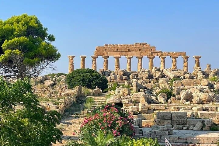 Secrets of Non-Tourist Sicily — 8-Day Private Rural Tour photo 2