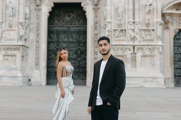 Private 1-Hour Milan Photoshoot: Duomo, Galleria & Historic Streets photo 3