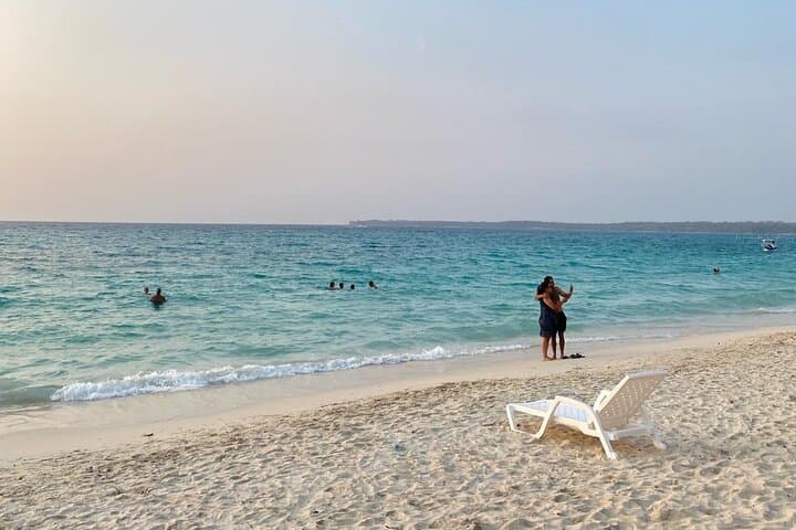 Playa Blanca Full-Day Beach Experience with Island Lunch from Cartagena photo 5