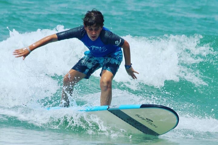 Learn to Surf at Playa de la Barrosa: Beginner-Friendly Surfing Experience in Chiclana photo 3