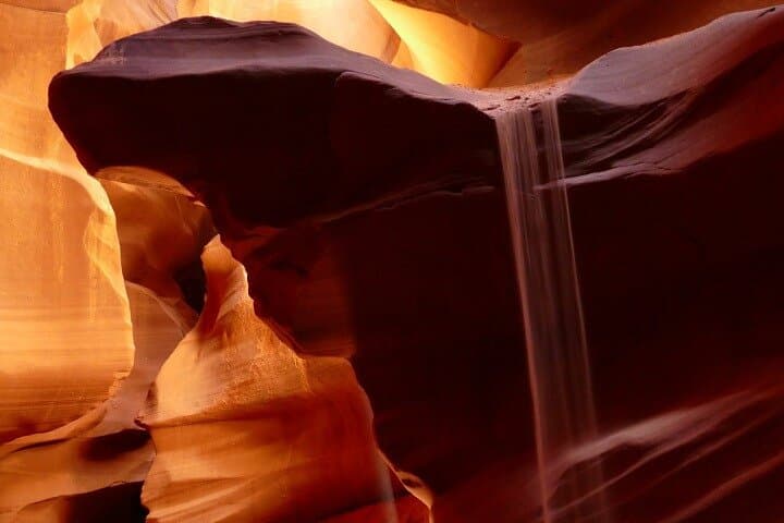 Upper Antelope Canyon & Horseshoe Bend Day Tour from Las Vegas — Slot Canyons, River Overlooks, and Photo Stops photo 6
