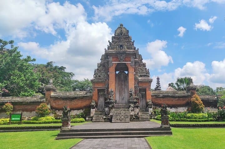 Bali Water Sports & Tanah Lot Sunset Private Tour — Tanjung Benoa Thrills to Tanah Lot photo 2