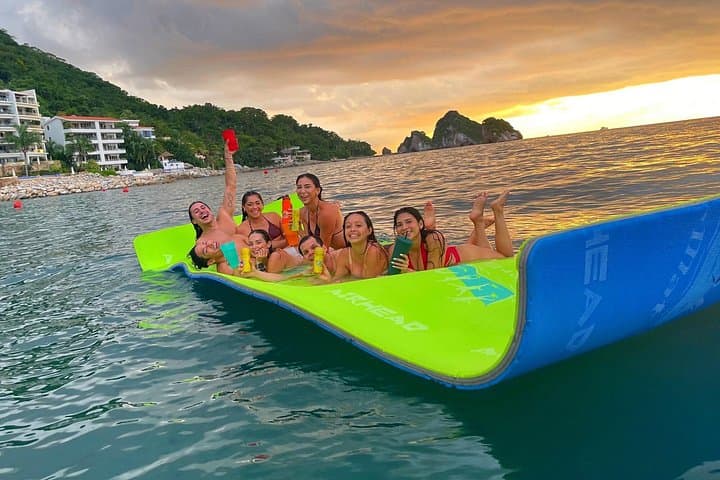 Private Puerto Vallarta Boat Charter: 6-Hour Snorkel, Beaches & Los Arcos photo 2