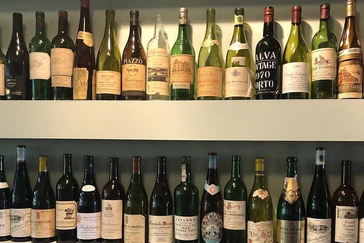 Waipara Wine Trail: Day Tour from Christchurch to Boutique Cellar Doors