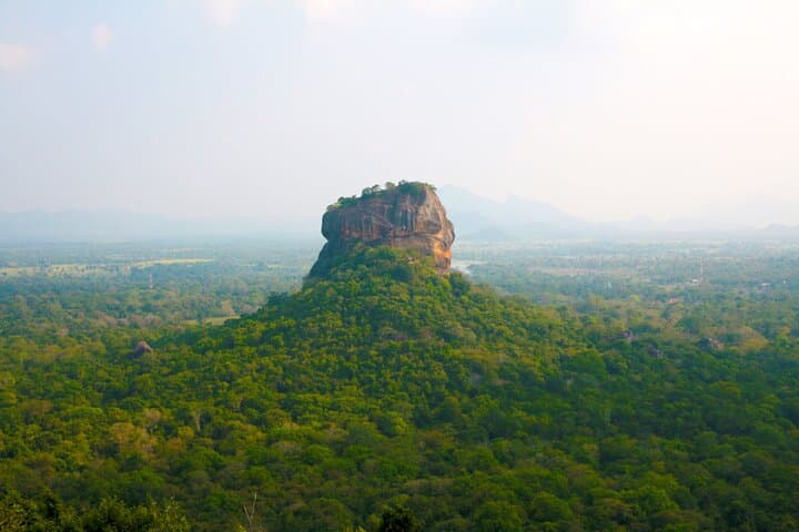9-Day Private Sri Lanka Tour with Vehicle & Driver — Customizable Itinerary photo 5