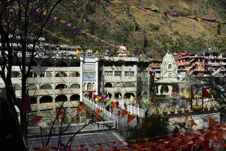 Manali to Manikaran in a Day: Solang Valley, Kullu Markets & Kasol River Walk photo 2