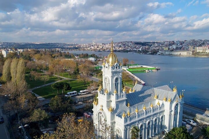 Istanbul Old City and Sunset Bosphorus Cruise: Full-Day Historical Tour photo 4