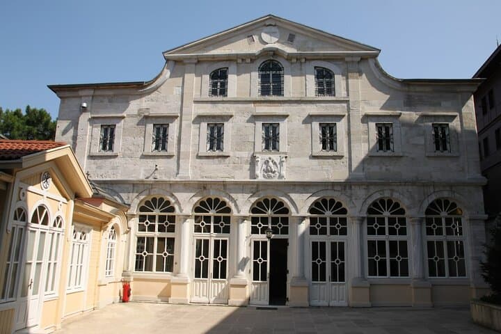 Istanbul Old City and Sunset Bosphorus Cruise: Full-Day Historical Tour photo 6