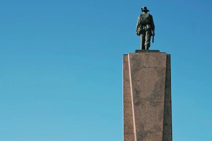Accra City Treasure Hunt: Solve Clues Through Ghana’s Capital