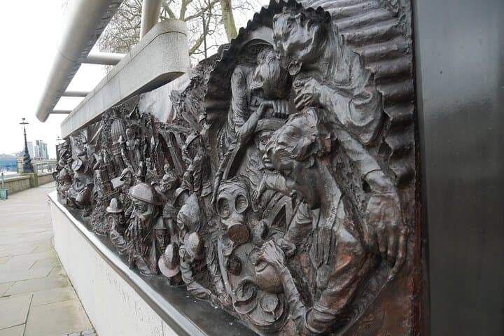 Churchill's Wartime London Walking Tour: Westminster WWII History Walk photo 2