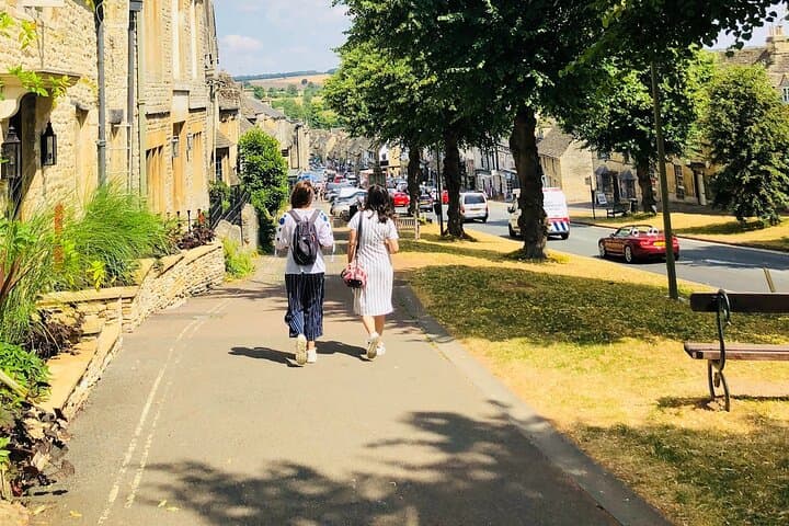 One-Day Road Trip from London to the Cotswolds: Arlington Row, Bourton-on-the-Water & Market Towns