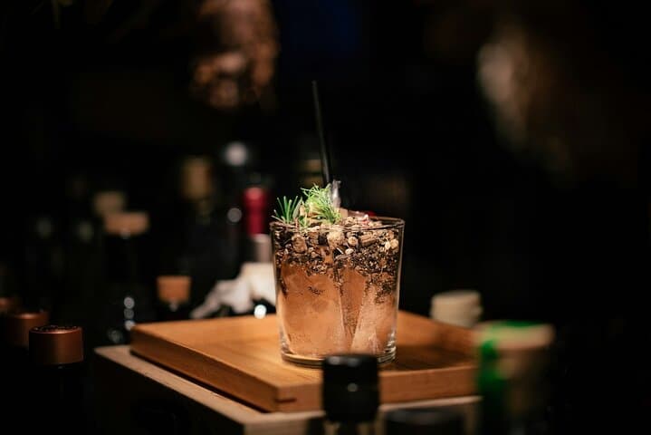Soho Cocktail Crawl: Evening Tour of London's Iconic Bars photo 3