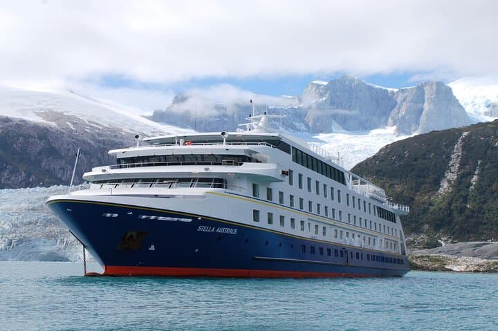 Glacial Cruise Ushuaia to Punta Arenas — Stella Australis Patagonia Expedition
