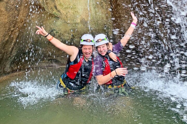 Canyoning El Chorreadero Cave: Rappels, Jumps and Underground Waterfalls from San Cristóbal