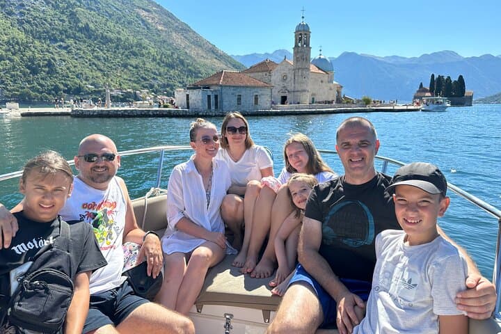 Kotor Speedboat Tour: Our Lady of the Rocks, Mamula & the Blue Cave