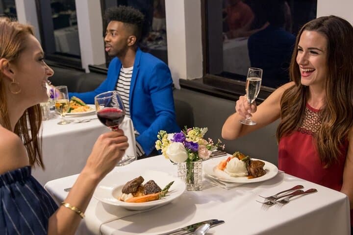New York Signature Dinner Cruise: Skyline Buffet, DJ & Sunset Views photo 5