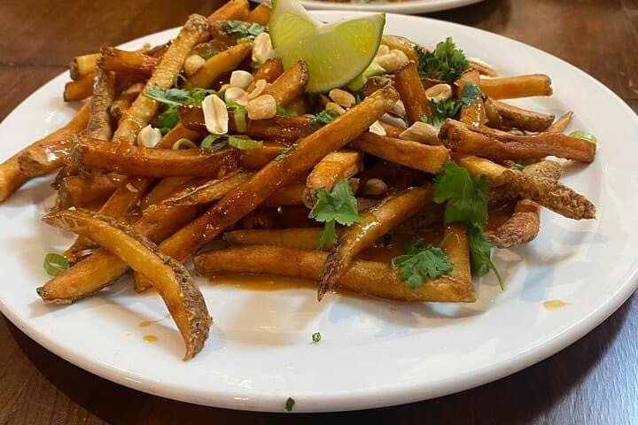 Fort Collins Old Town Food Tour: 3-Hour Guided Tasting Walk Through Colorado’s Culinary Corner photo 4