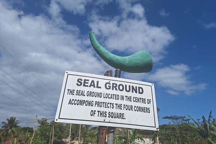 Accompong Maroon Village and Breadnut Valley Waterfall Day Trip from Treasure Beach photo 2