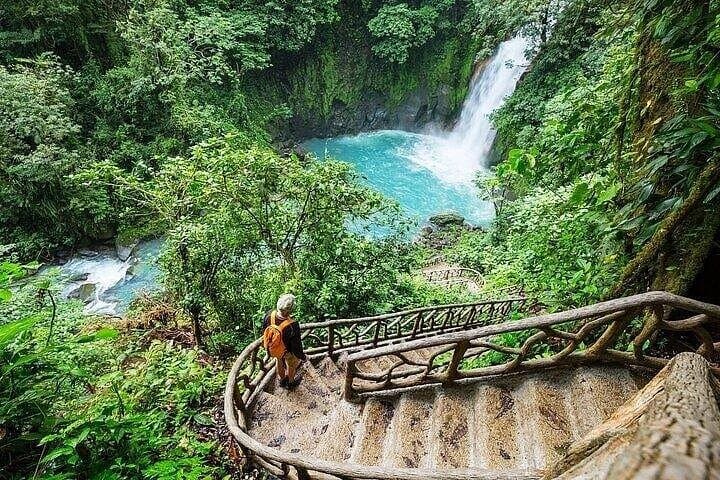 Private Rio Celeste & Tenorio Volcano Tour with Sloth Sanctuary, Butterflies, Coffee and Chocolate photo 1