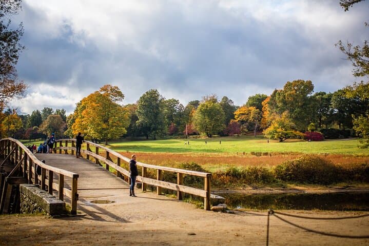 Retracing Revere: Private Lexington & Concord Revolutionary Tour from Boston