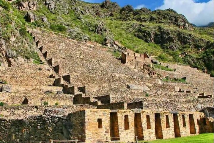 Sacred Valley Full-Day: Maras, Moray & Ollantaytambo Explorer photo 3