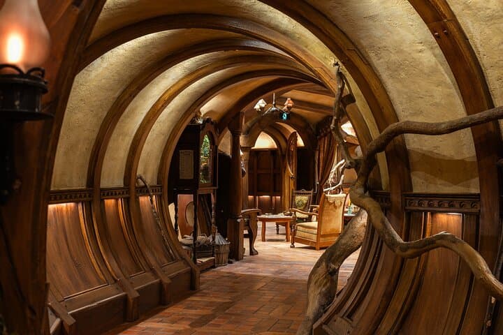 Private Hobbiton Movie Set Tour from Auckland — Full-Day Journey to Middle-earth photo 6