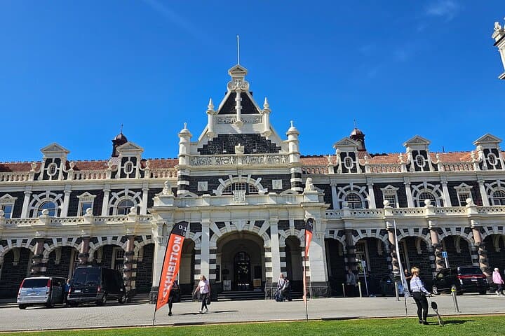 Dunedin Quickie: 1-Hour City Sights Tour from Cruise Ship photo 2
