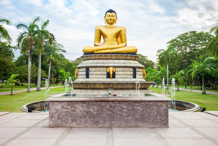 Colombo Scavenger Hunt: Self-Guided Walking Tour of the City's Sights photo 2