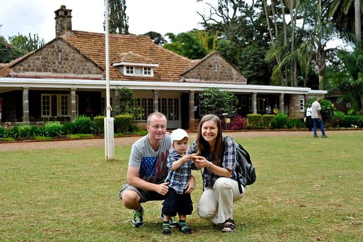 Giraffe Center & Karen Blixen Museum Guided Tour — Nairobi Wildlife and History Day Trip photo 2